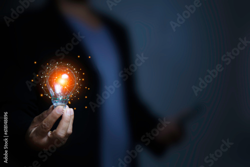 Fotografi Businessman Touching Icon Bulb