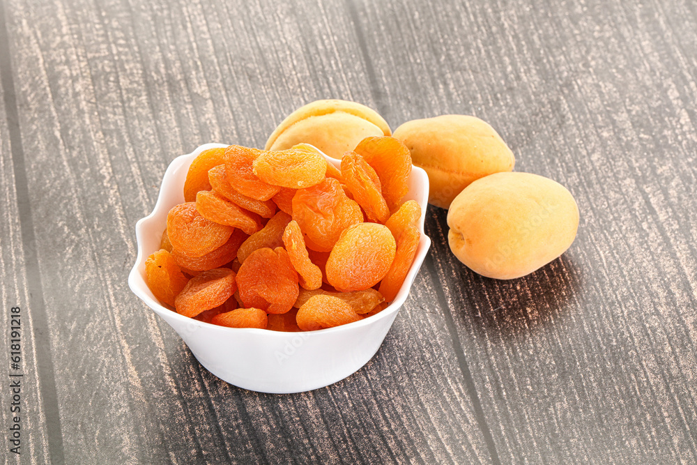 Dried apricot heap in the bowl Dried apricot heap in the bowl