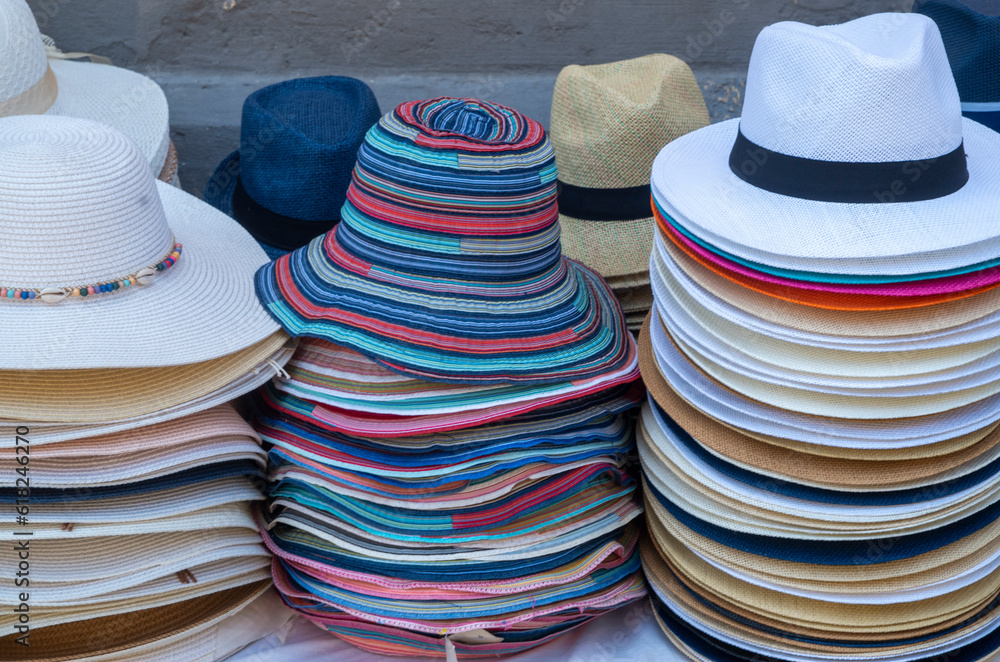 New colorful cheap beach hats close