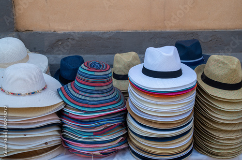 New colorful cheap beach hats close