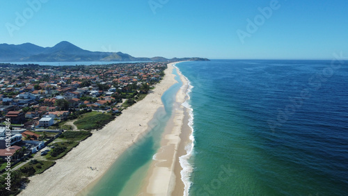 Praia de Cordeirinho, em Maricá (RJ).