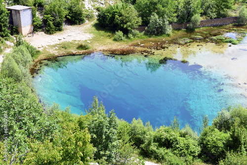 Źródło rzeki Cetina, woda, Chorwacja, atrakcja turystyczna, natura, krajobraz, jezioro, lato, podróże, © Albin Marciniak