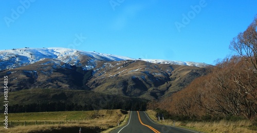 Breathtaking winter landscape during roadtrip from Queentown to Te Anau, New Zealand.