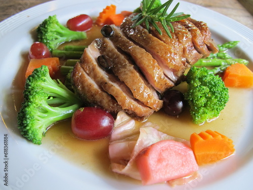 Closeup Roast Duck and Vegetable 