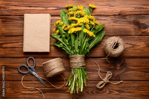 Bouquet of beautiful dandel...
