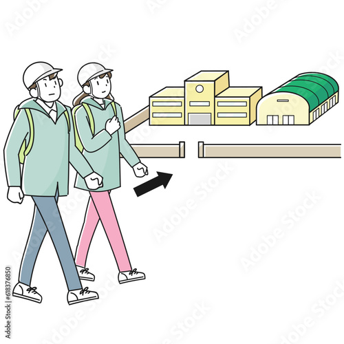 災害時に避難場所へ向かう人々