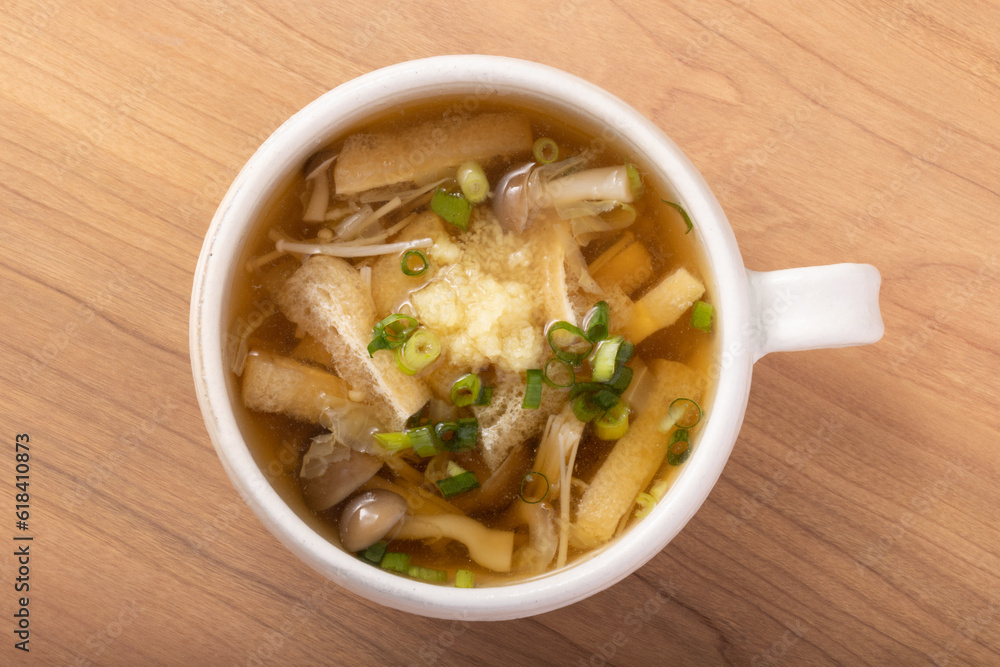 生姜スープ (しめじ えのき 油揚げ) 生姜スープ (しめじ えのき 油揚げ)