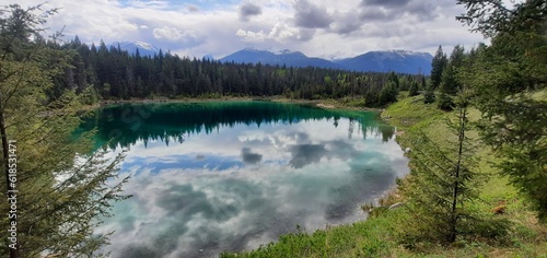 Quadro em tela third lake jasper