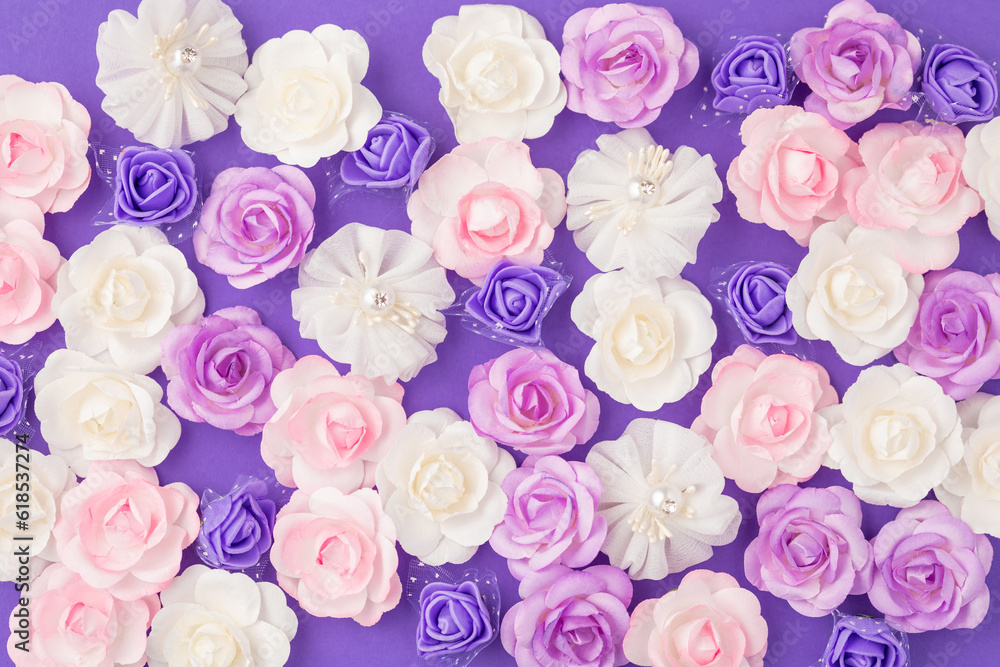 White and Pink Bed Flowers background