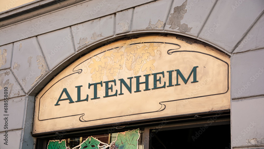 Signposts the direct way to Nursing Home