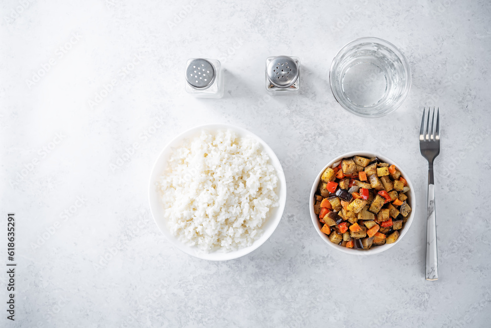 Roasted eggplants with vegetables and rice Roasted eggplants with vegetables and rice
