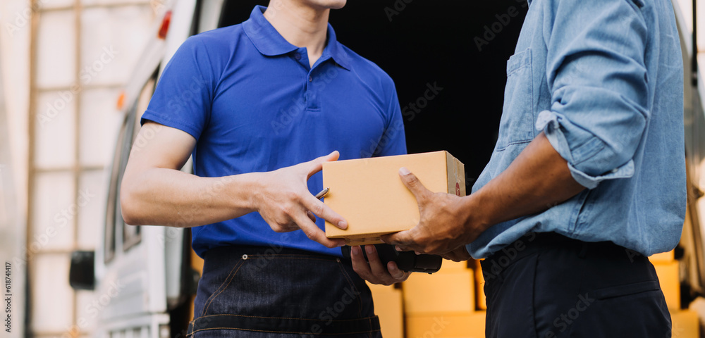 Business woman start up small business entrepreneur SME success .freelance woman working at home with Online Parcel delivery. SME and packaging deliveryconcept Business woman start up small business entrepreneur SME success .freelance woman working at home with Online Parcel delivery. SME and packaging deliveryconcept
