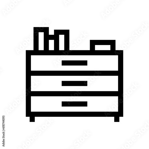 chest of drawers