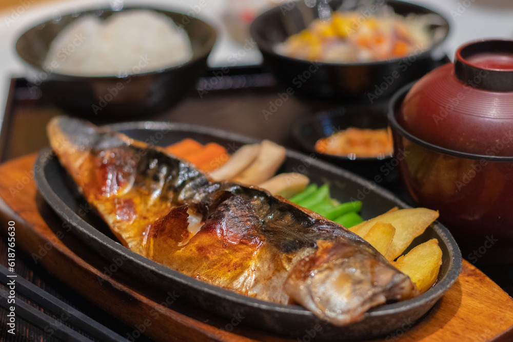 Saba grilled with soy sauce on a hot plate Japanese Set Saba grilled with soy sauce on a hot plate Japanese Set