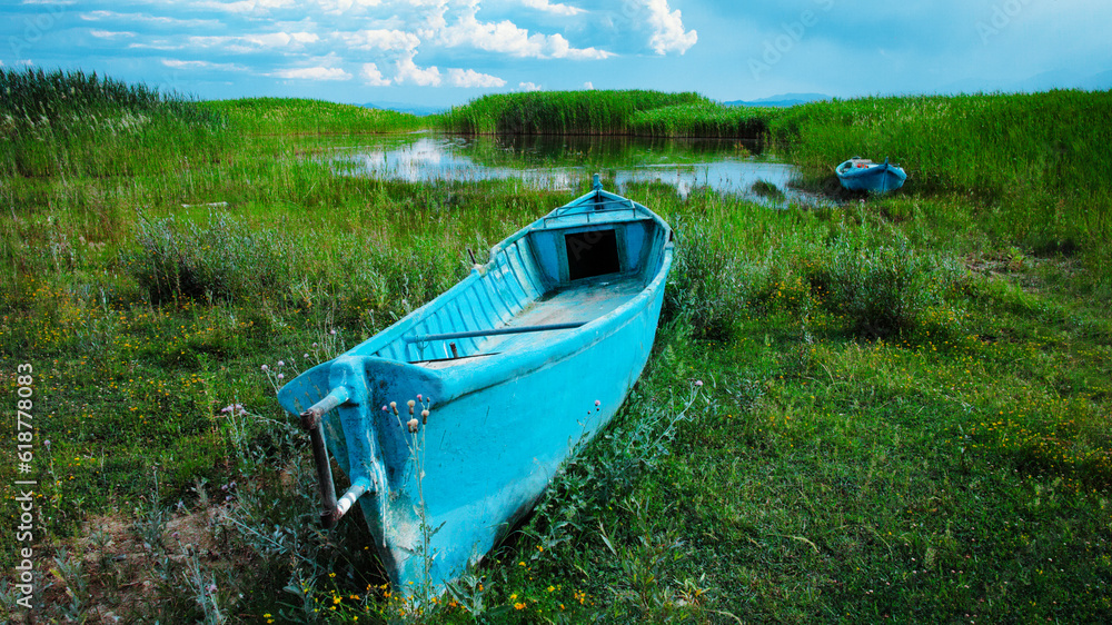 boat on the lake