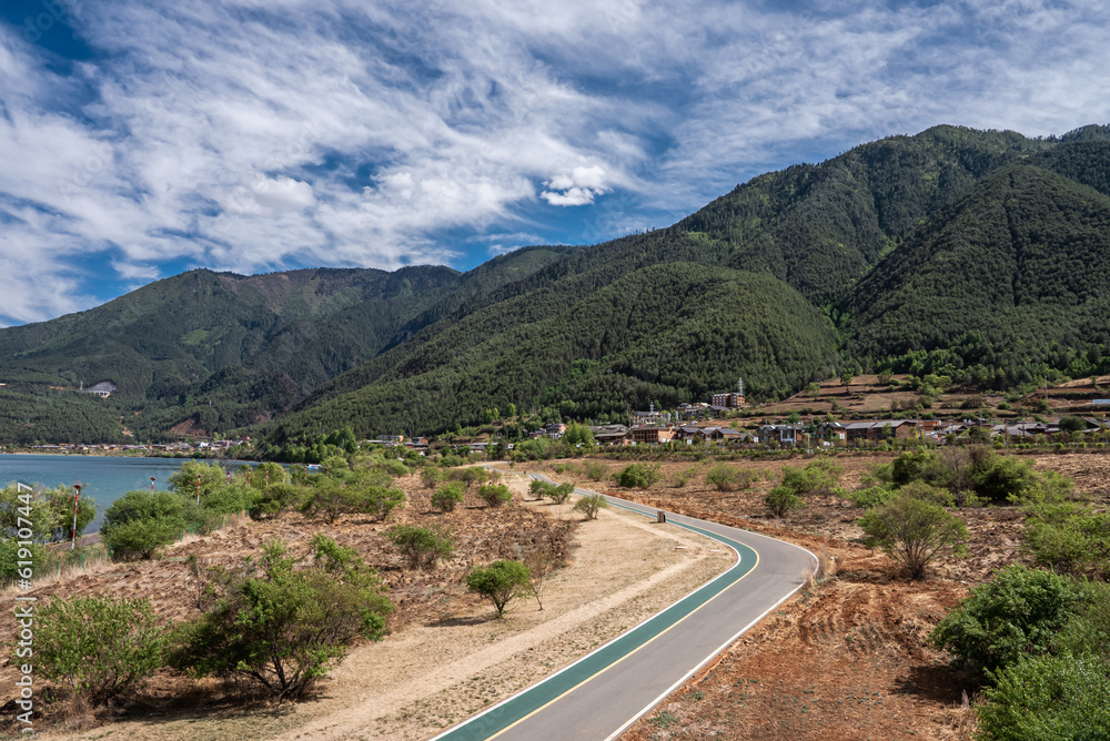 Natural Scenery of Lugu Lake Plateau Lakes in the Yunnan-Guizhou Plateau, China Natural Scenery of Lugu Lake Plateau Lakes in the Yunnan-Guizhou Plateau, China