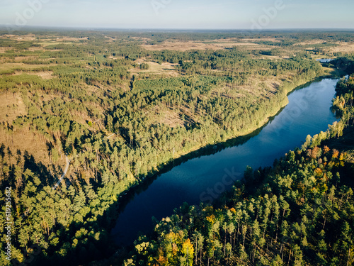 Obraz na płótnie Lasy i jeziora, widoki z drona w salonie