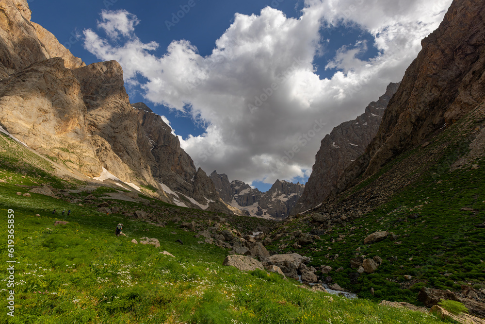 Fototapeta premium cilo mountains, hakkari, high mountains and clouds, valley of heaven and hell 