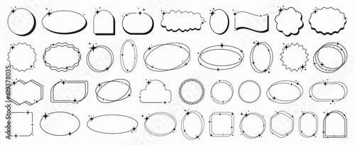 Cool Linear Frames with Stars Y2K Design. Cute Retro Minimal Shape. Decorative Geometric Figures.