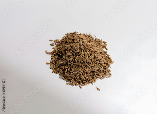 Haufen von getrocknetem Kümmel – Essentielles Gewürz in der Küche