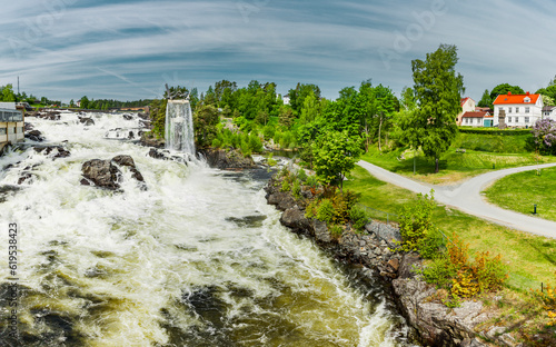 Wasserfall in Hønefoss in Norwegen