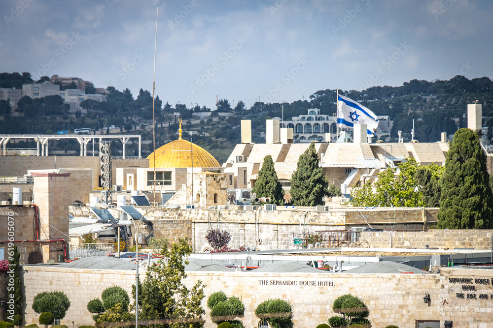dome of the rock, israeli flag, view from ramparts walk, jerusalem, old city, ramparts walk, israel, middle east