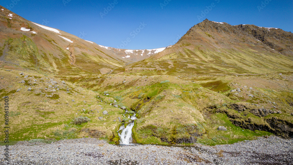 ICELAND-Westfjords-Flateyri-Lársfoss