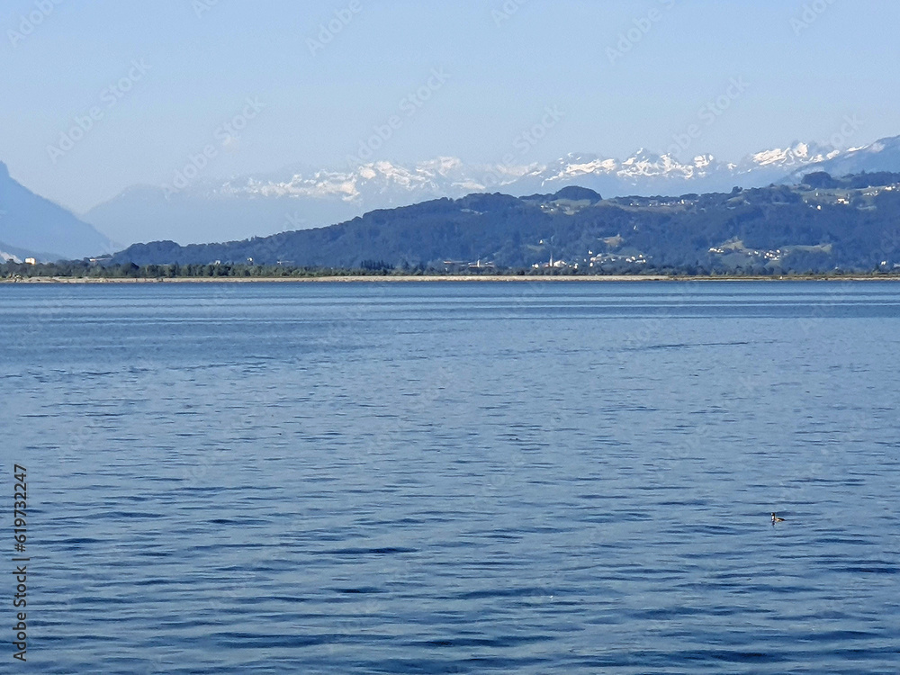 Obraz premium lake and mountains