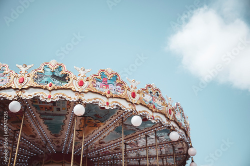 Dreamy Carousel  © GRACE