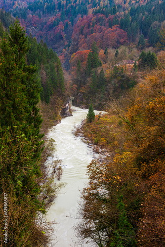 Obraz na płótnie Cismon Valley - Cismon creek w salonie