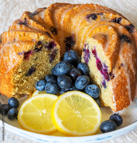 blueberry lemon bundt cake 