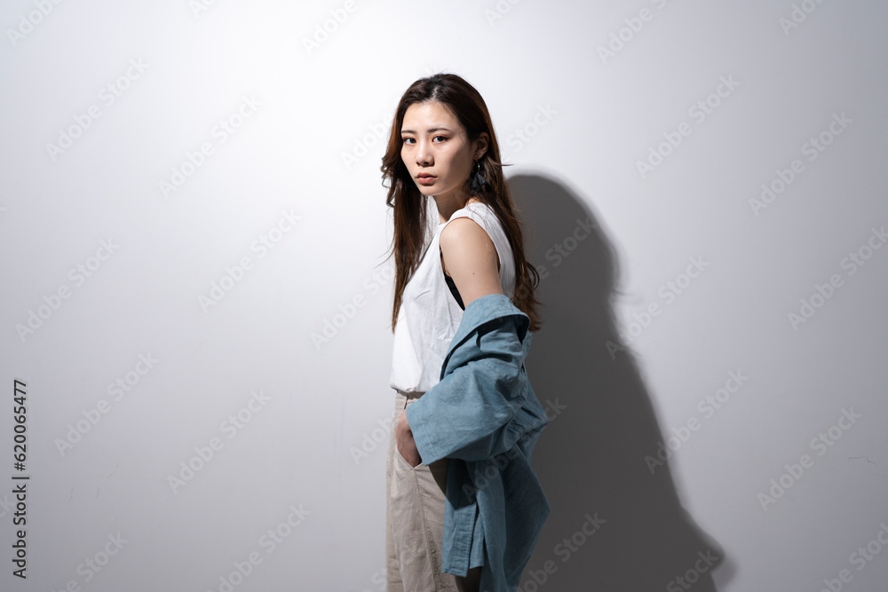 夏ファッションの女性 夏ファッションの女性
