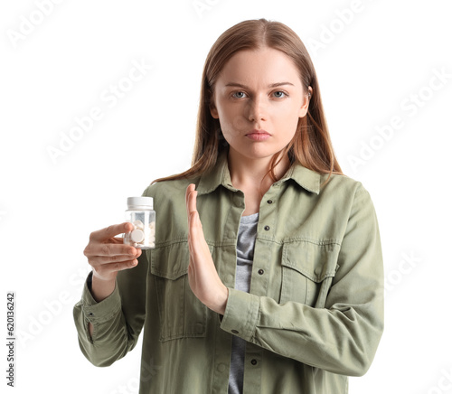 Young female junkie rejecti...