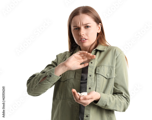 Young female junkie rejecti...