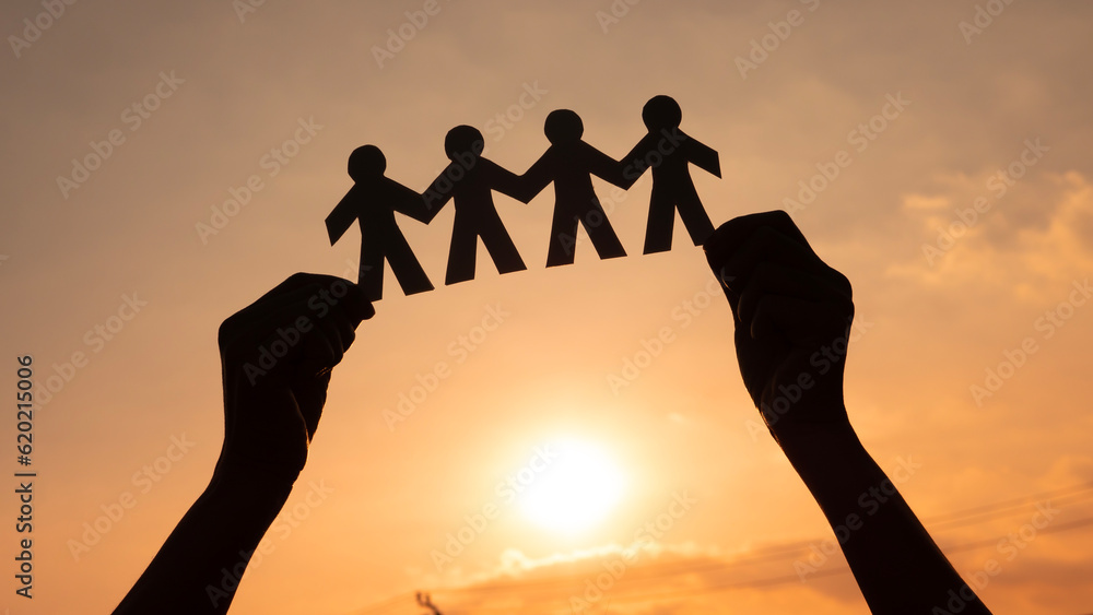 Teamwork and relations concept. symbolic of paper chains. People are connected to each other. Concept of human role. The concept of teamwork, family home, teamwork, society, social network, - obrazy, fototapety, plakaty 