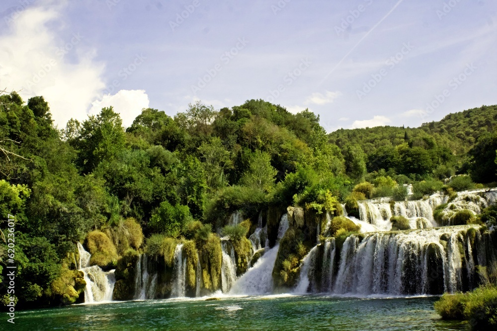 Obraz premium waterfall in the park