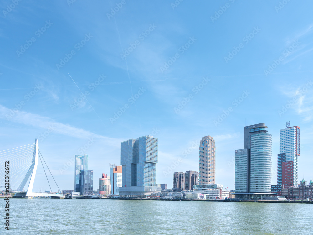 Fototapeta premium Kop van Zuid in Rotterdam, Zuid-Holland province, The Netherlands