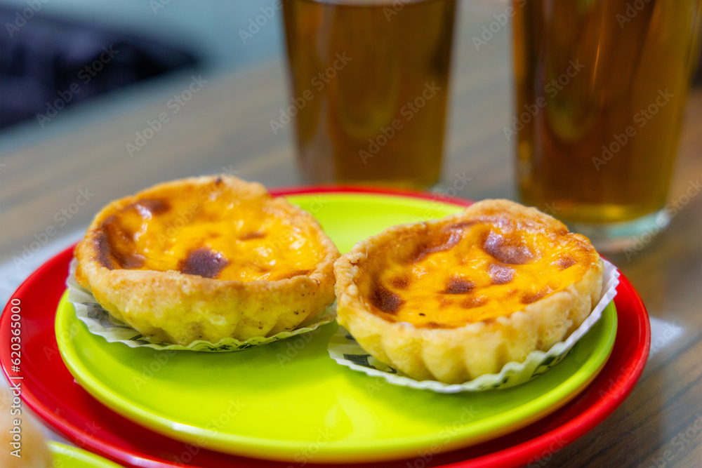 Egg tart in Asian style restaurant Egg tart in Asian style restaurant