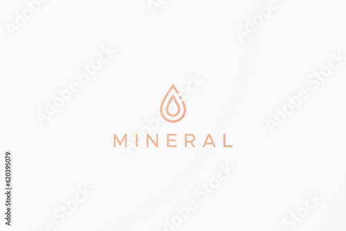 Obraz na płótnie Water Drop Logo Concept Pure Organic Cosmetic Beauty Skin Care Oil Mineral Brand