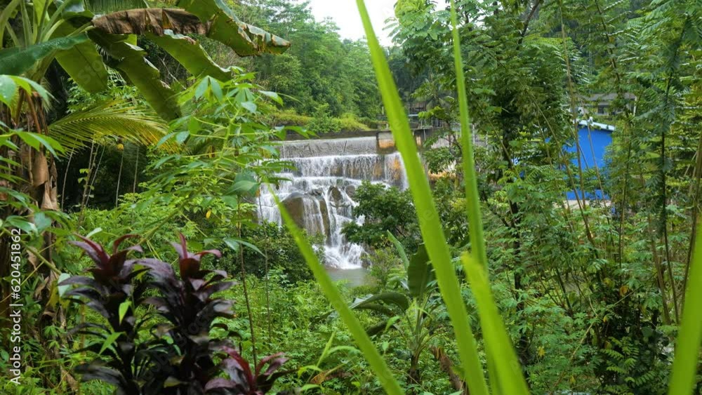 Beraliya Dola Ella Falls. Sri Lanka. Waterfall. Gin Ganga river. Distant view. Stock ビデオ Adobe