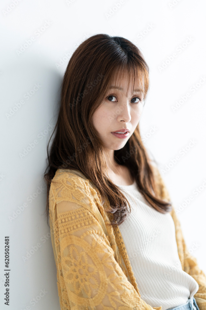 クールな女性 クールな女性