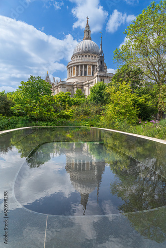 St Pauls Cathedral in the city of London photo
