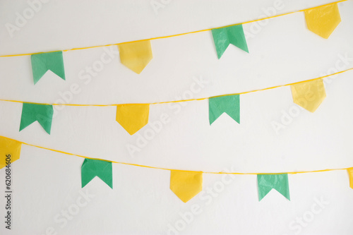 bandeiras coloridas com cores verde e amarelo, cores do brasil  photo