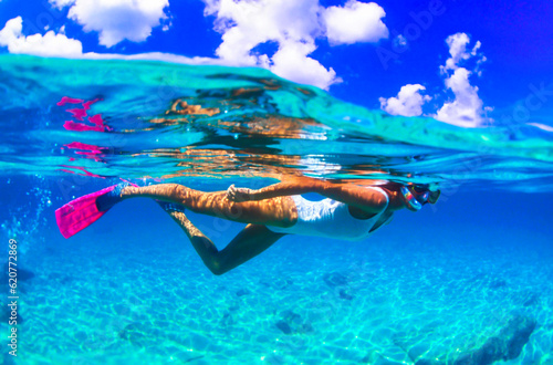 Bahamas snorkeling  © Greg