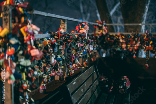 Wallpaper Mural Love bridge N-tower Torontodigital.ca