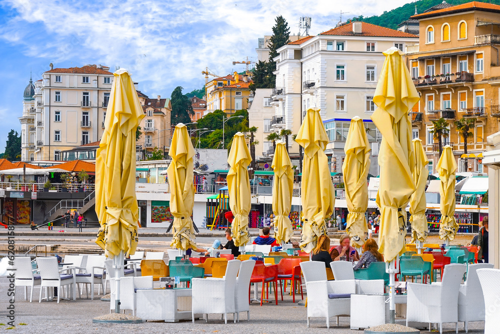 Opatija, Kroatien, an der Strandpromenade