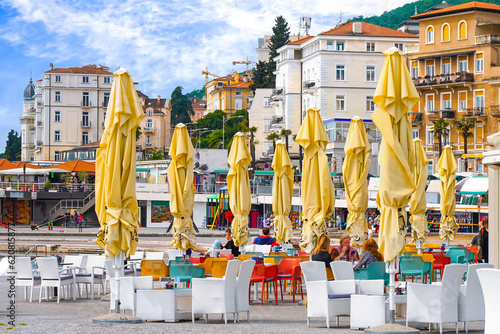 Opatija, Kroatien, an der Strandpromenade photo