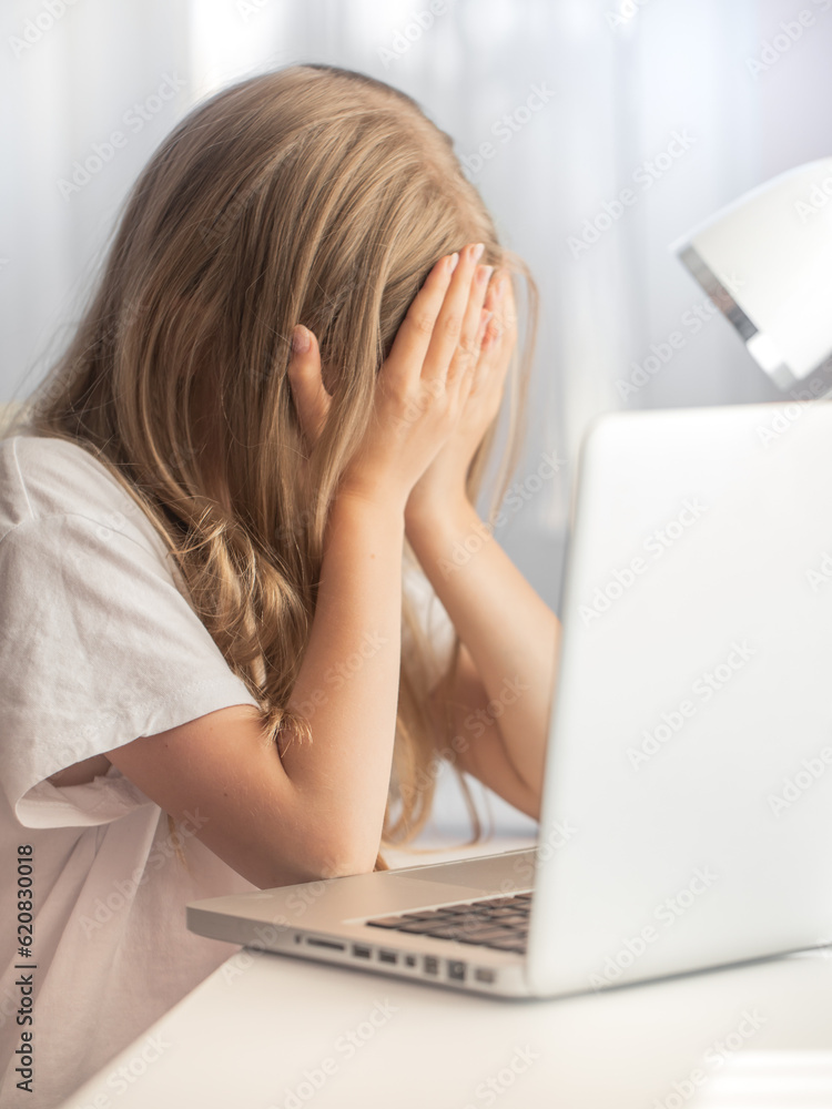 The child is tired of studying. Overwork. Online learning. It is difficult for a child to study at school. Problems with learning. Demotivation. The child is tired of studying. Overwork. Online learning. It is difficult for a child to study at school. Problems with learning. Demotivation.