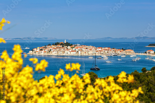 Tableau sur toile Primosten town on a peninsula vacation in the Mediterranean Sea in Primošten, Cr