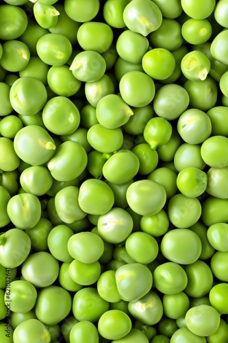 green peas background © Ulrich